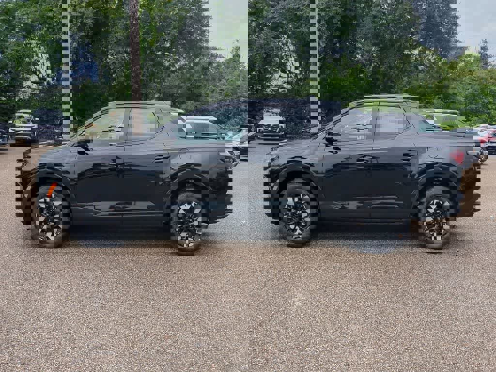 New 2026 Hyundai Santa Cruz SE FWD image 3