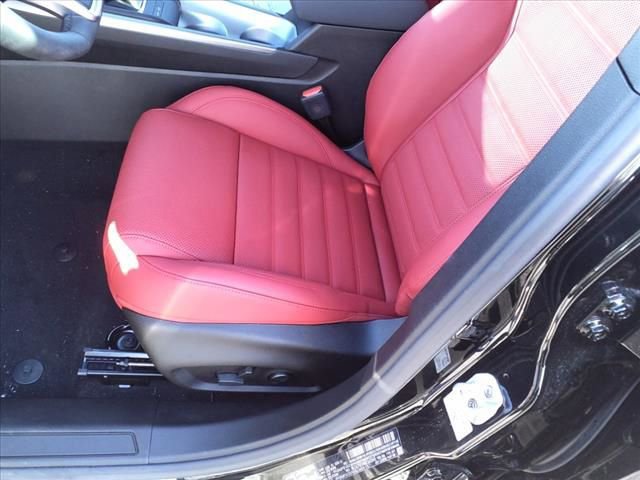 New 2024 Dodge Hornet R/T Plus w/ R/T Blacktop Package image 18