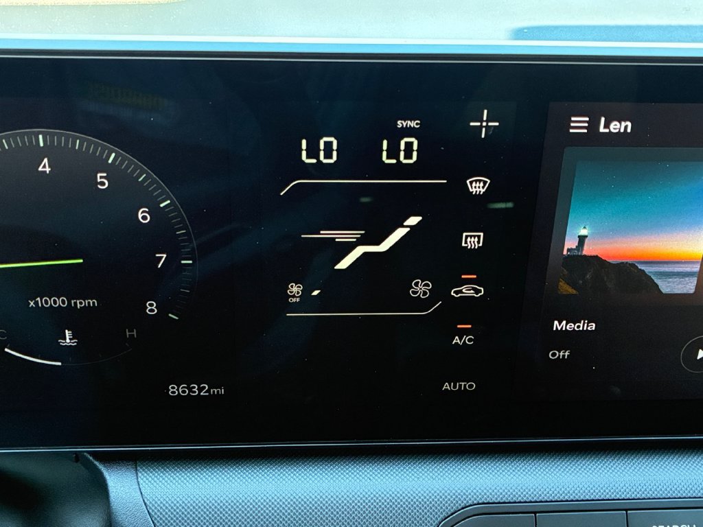 Used 2025 Kia K4 EX FWD image 4