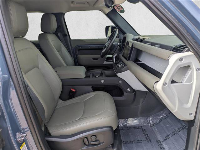 Used 2023 Land Rover Defender 110 S image 21