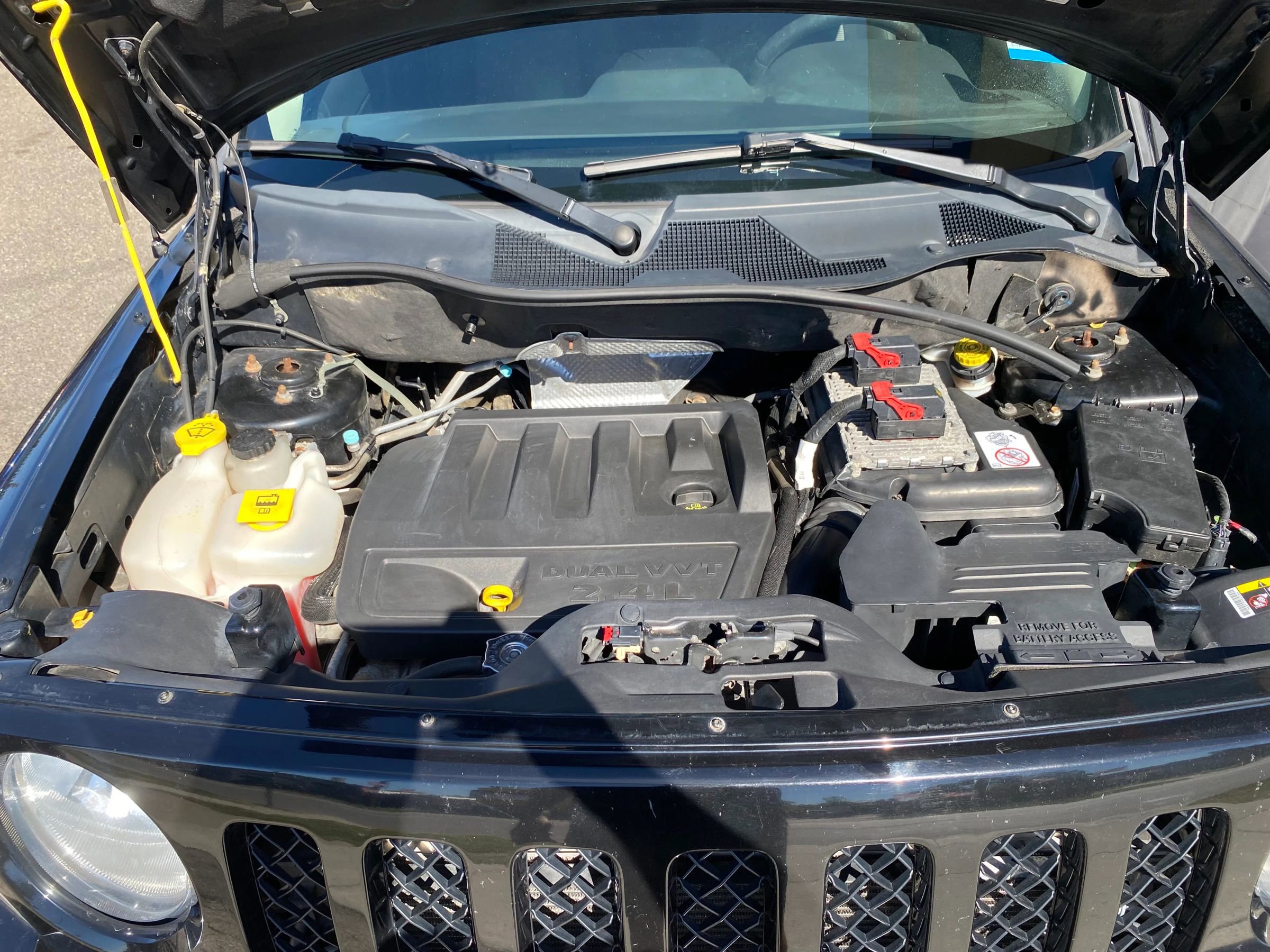 Used 2014 Jeep Patriot Latitude w/ Sun/Sound Group image 26