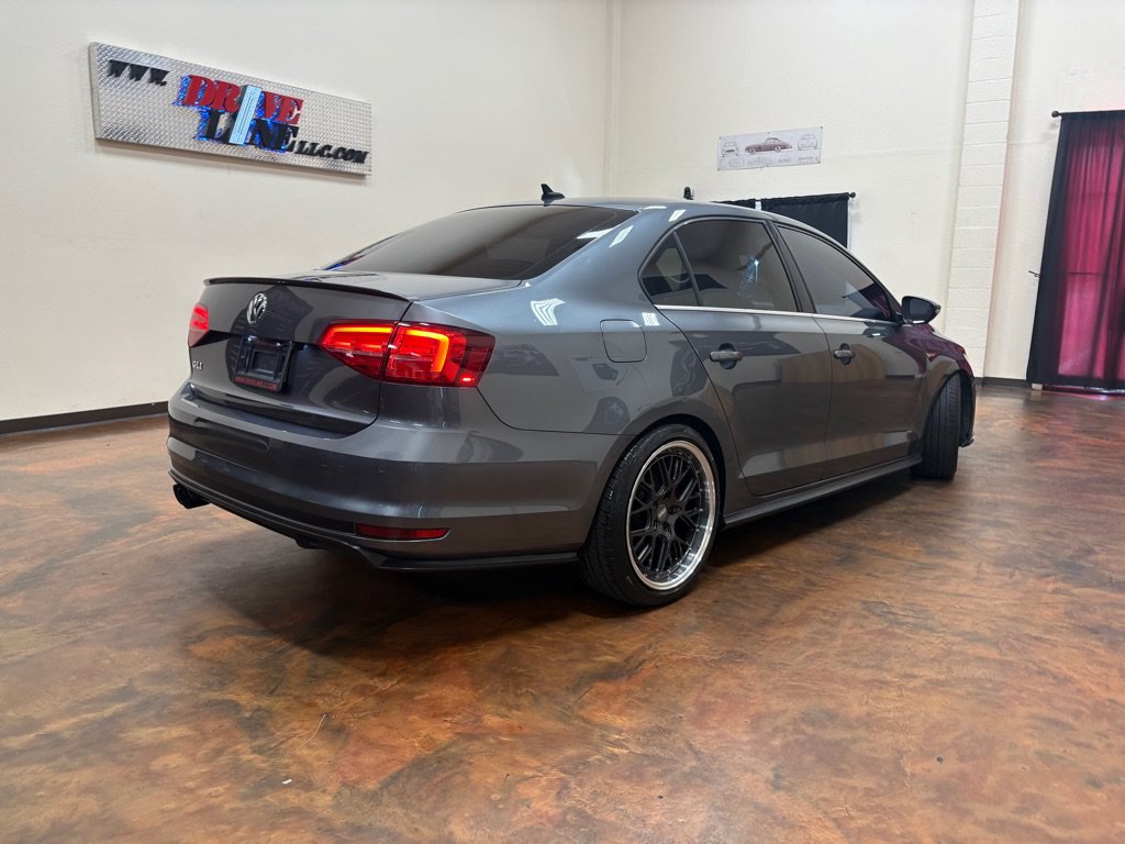 Used 2016 Volkswagen Jetta GLI SEL FWD image 4