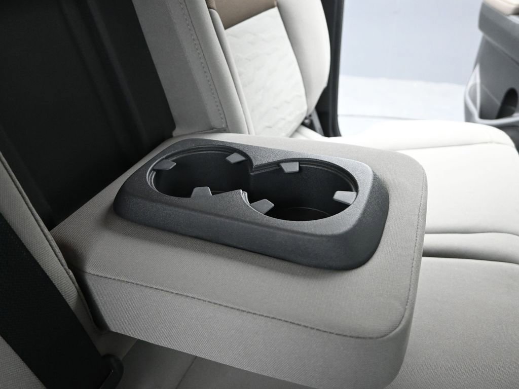 Used 2024 Nissan Frontier SV w/ Technology Package image 12