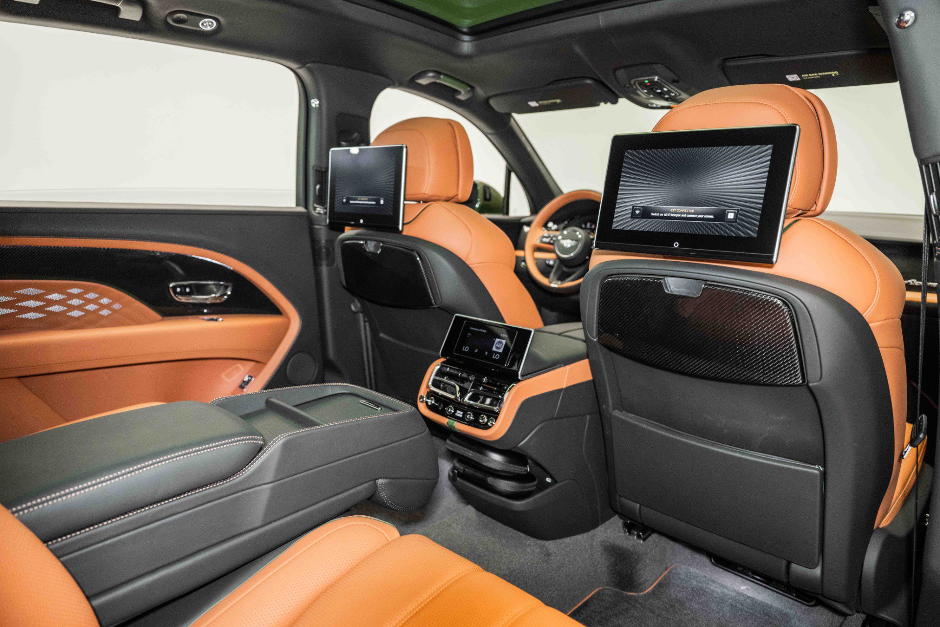 New 2024 Bentley Bentayga Extended Wheelbase image 22
