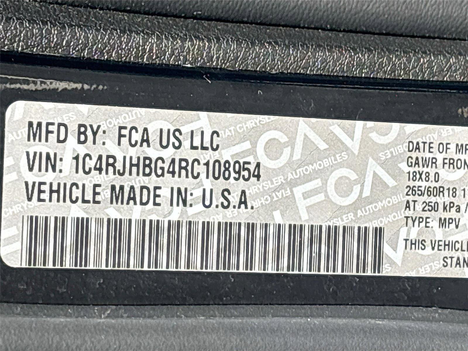 Used 2024 Jeep Grand Cherokee Limited image 35