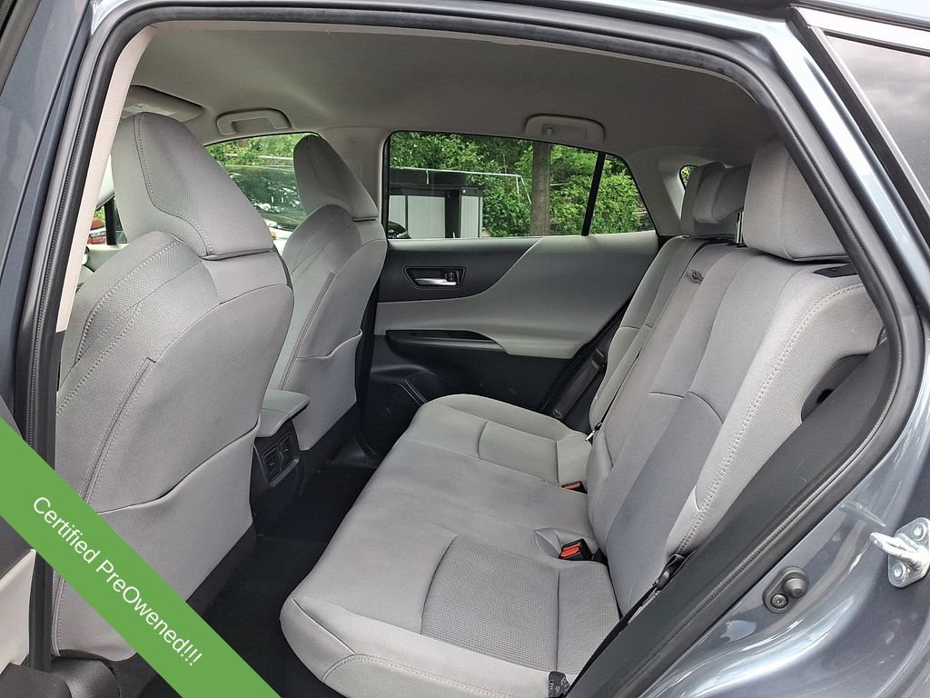 Used 2022 Toyota Venza LE AWD/4WD image 10