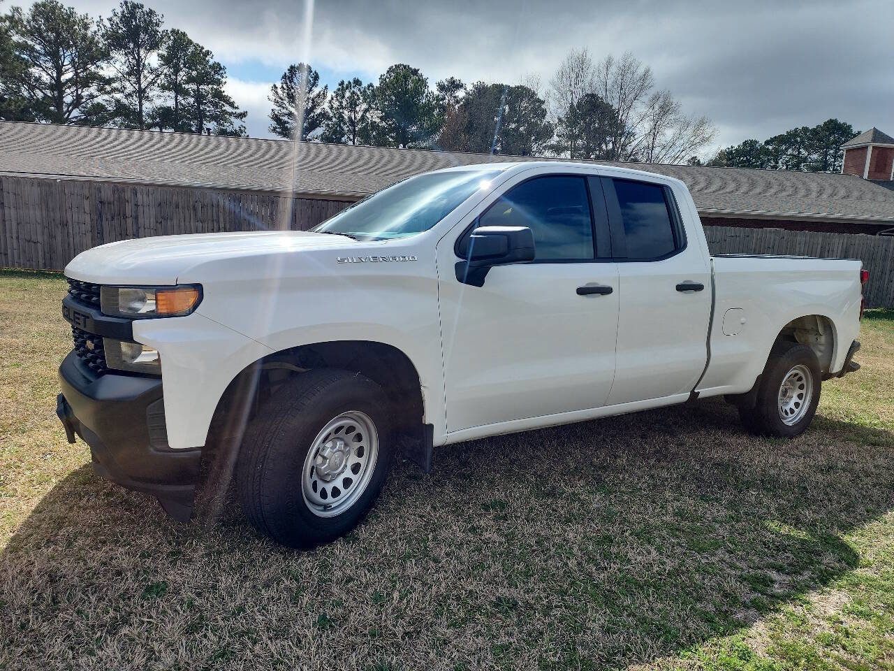 Used 2020 Chevrolet Silverado 1500 W/T w/ WT Value Package image 2
