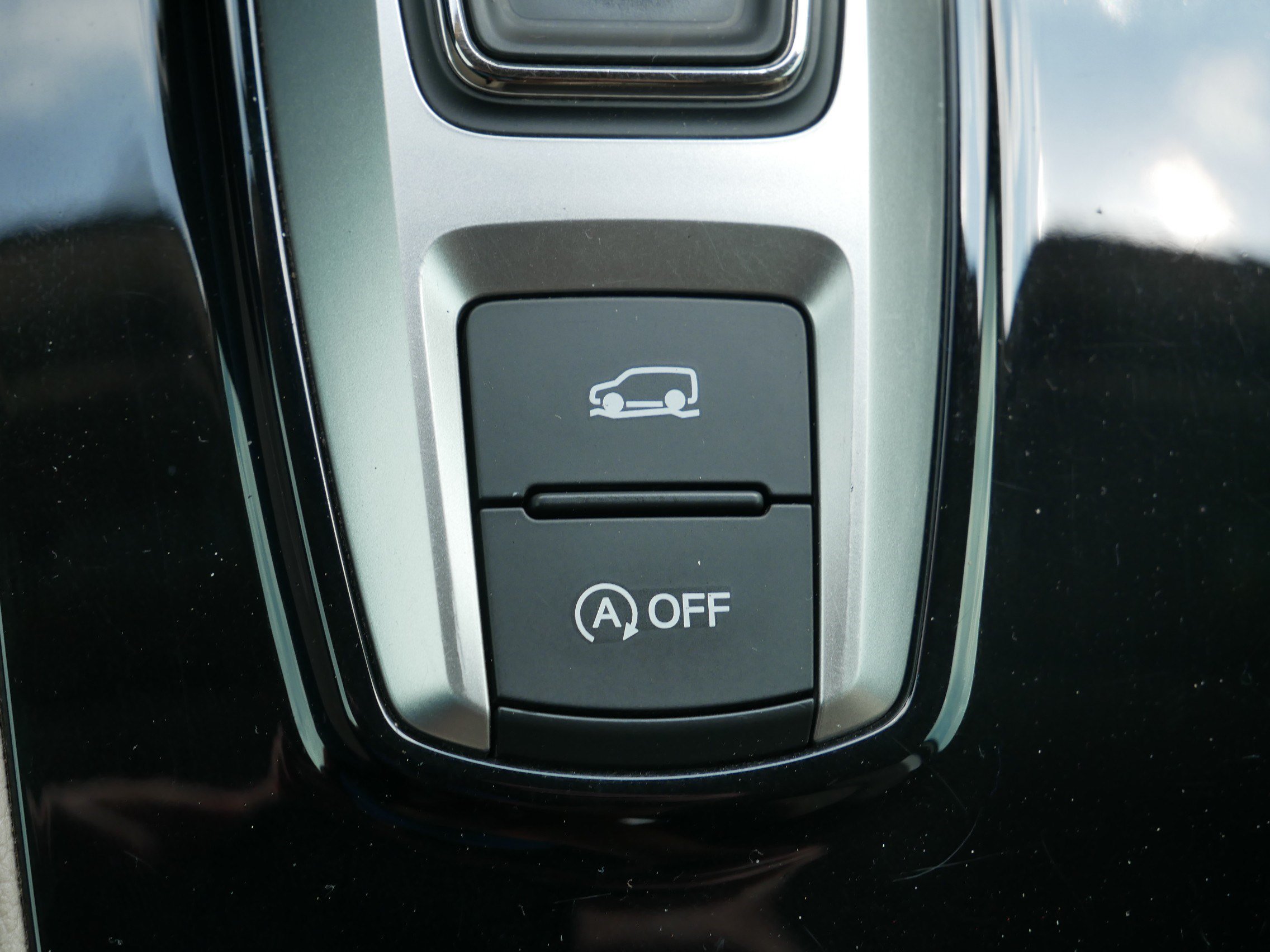 Used 2016 Honda Pilot Elite image 32