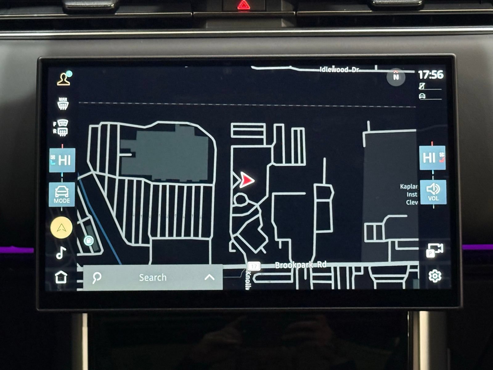 New 2026 Land Rover Range Rover Long Wheelbase SE AWD/4WD image 27