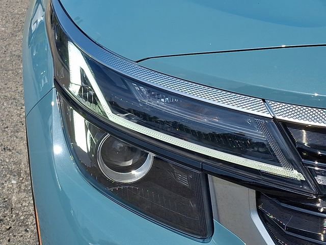 Certified 2024 Kia Seltos EX AWD/4WD image 11
