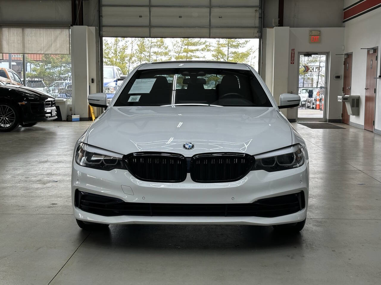 Used 2020 BMW 530i w/ Convenience Package image 6