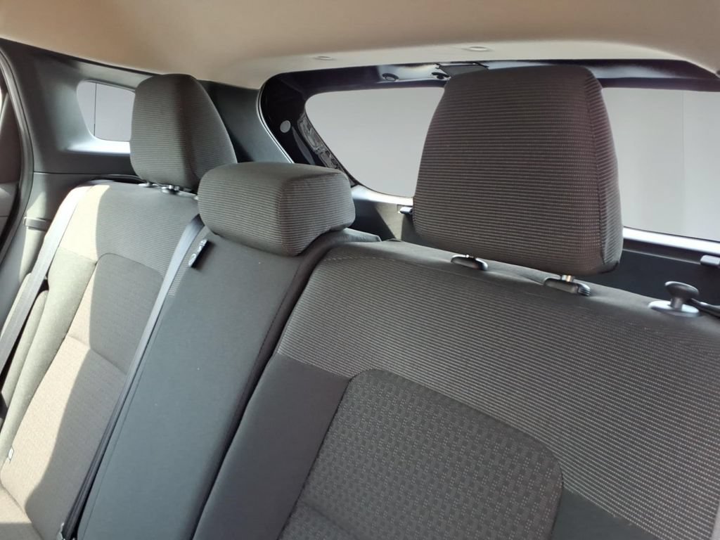 New 2026 Nissan Kicks S FWD image 11