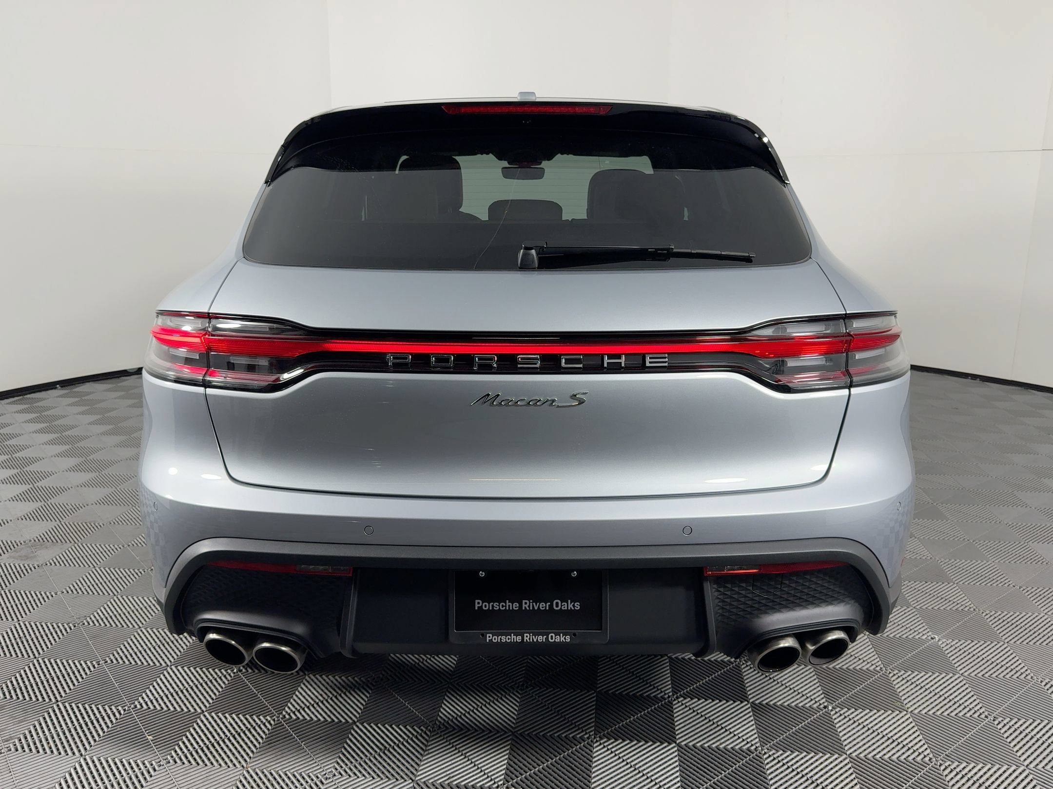Certified 2026 Porsche Macan S AWD/4WD image 10