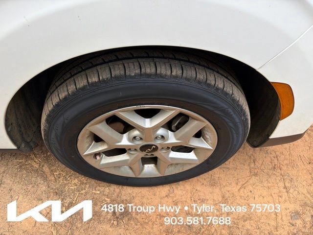Certified 2024 Kia Soul LX w/ Option Group 015 FWD image 12