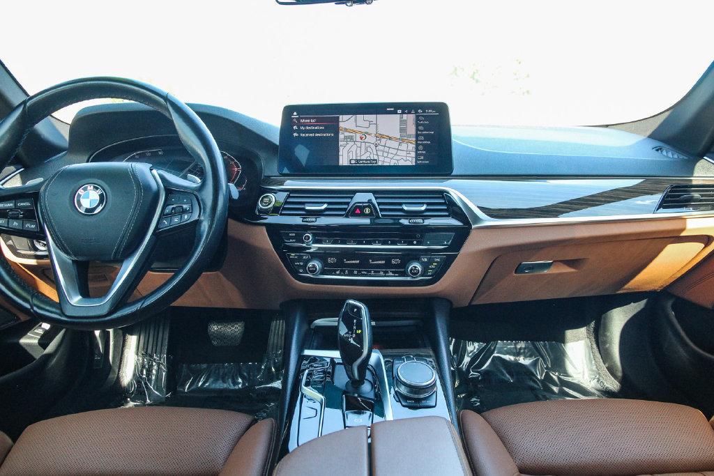 Used 2021 BMW 540i RWD image 12