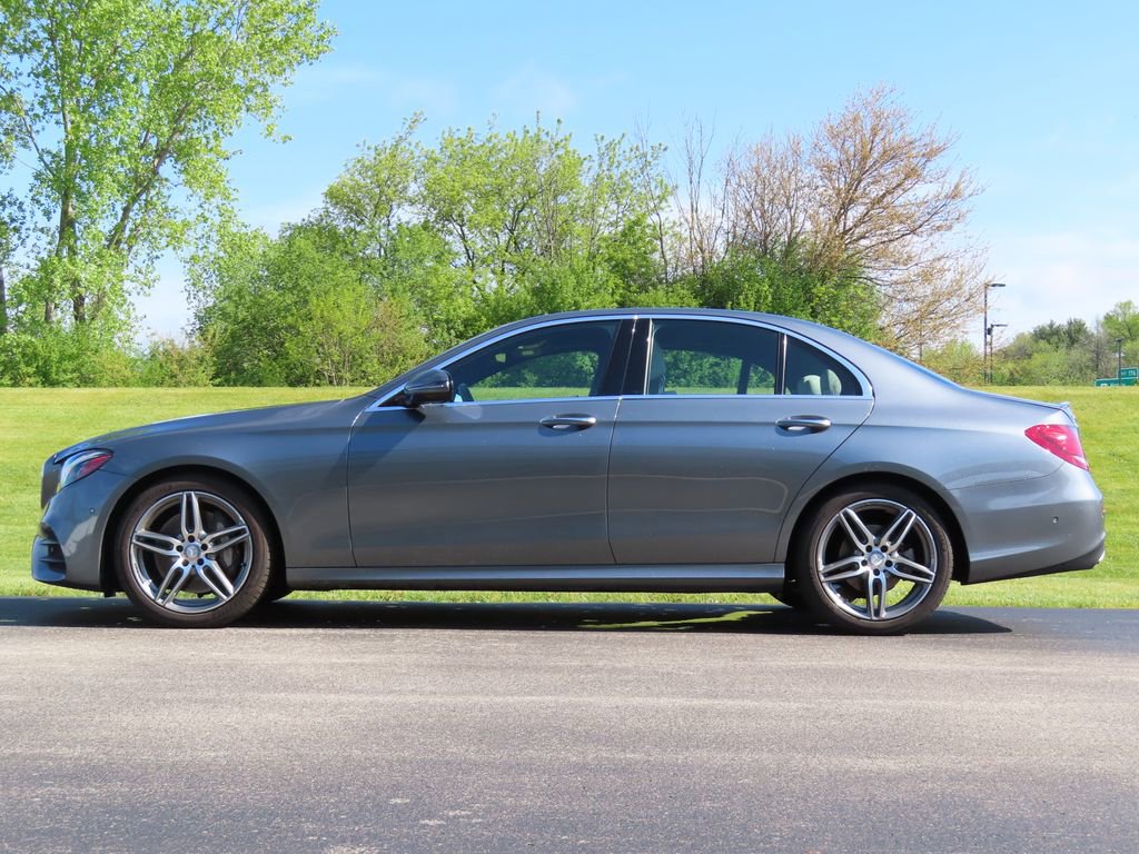 Used 2017 Mercedes-Benz E 300 4MATIC image 13