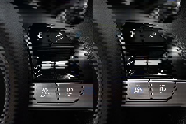 Used 2023 Hyundai Elantra Blue FWD image 19