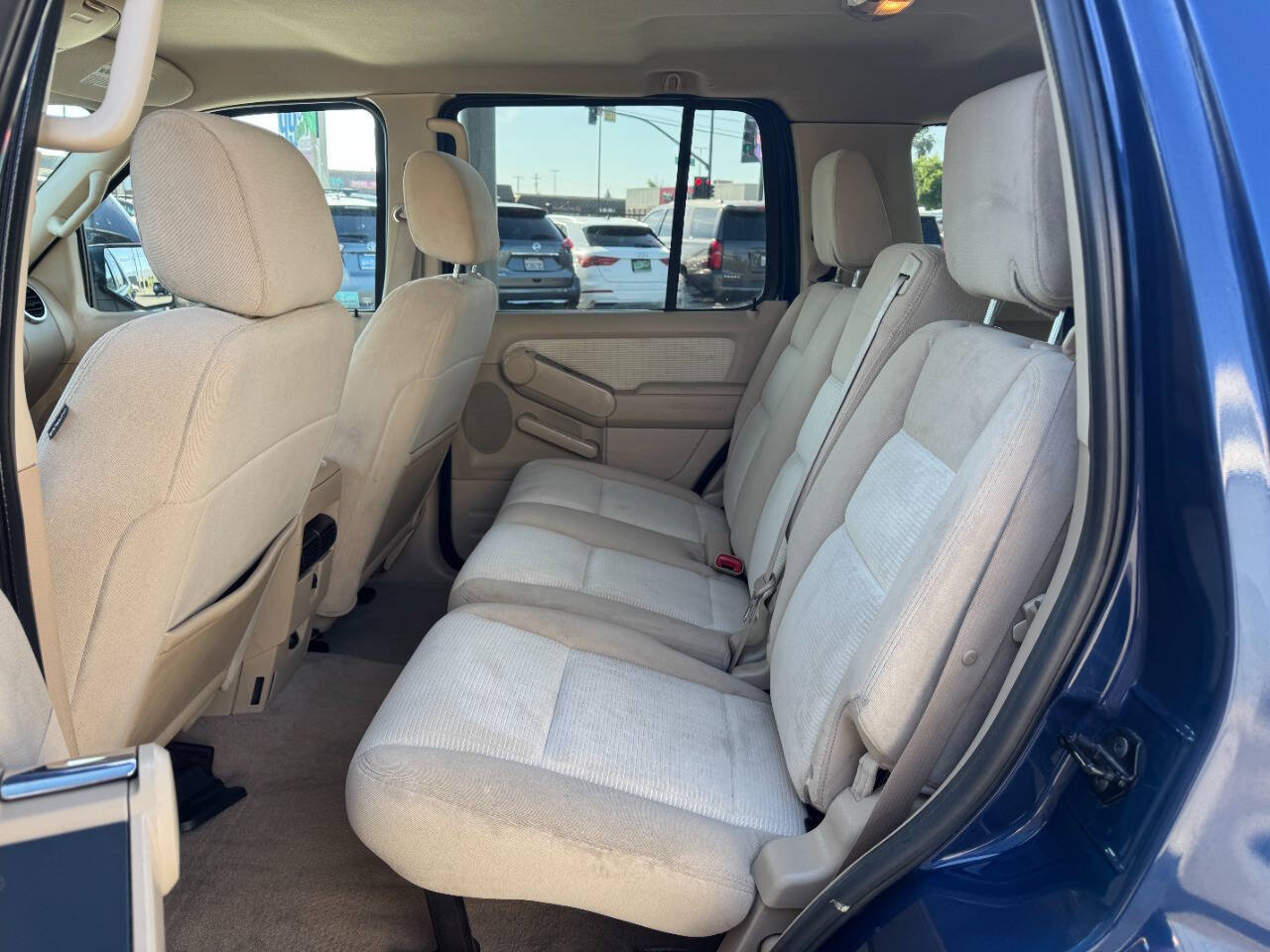 Used 2006 Ford Explorer XLT AWD/4WD image 11