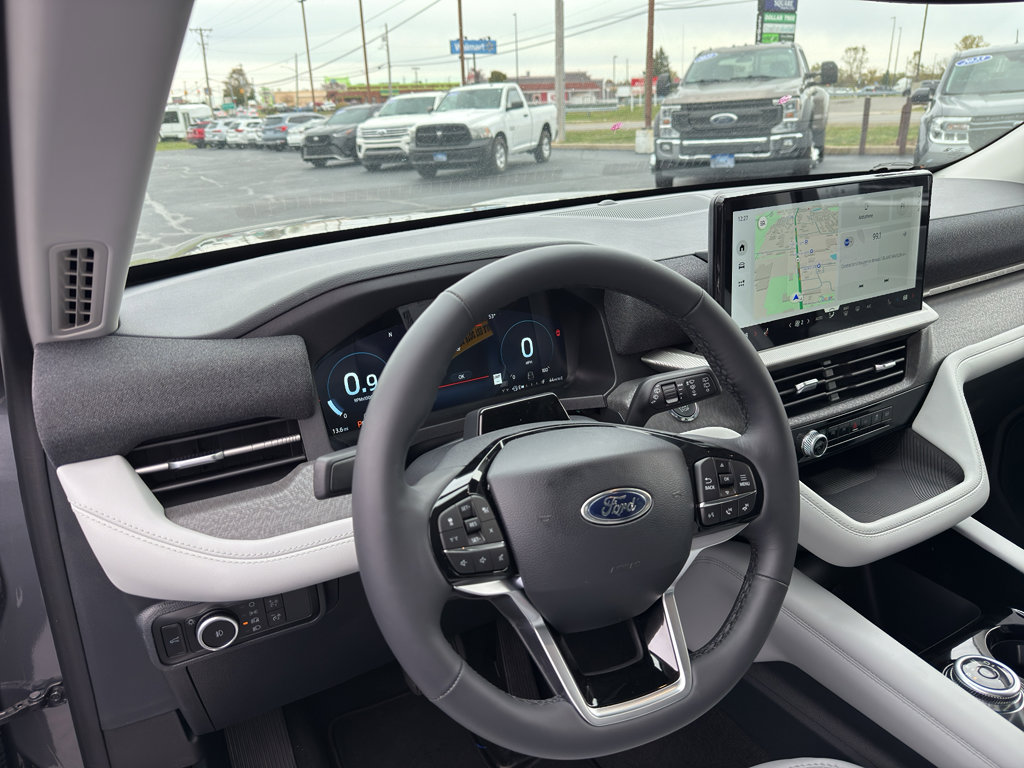 New 2026 Ford Explorer Platinum w/ LUX Leather Package image 12
