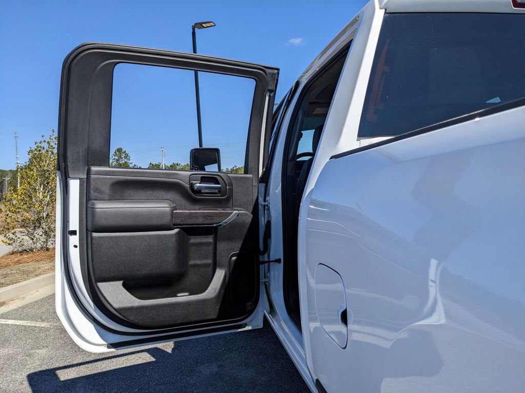 Used 2023 Chevrolet Silverado 2500 LTZ w/ LTZ Plus Package image 59