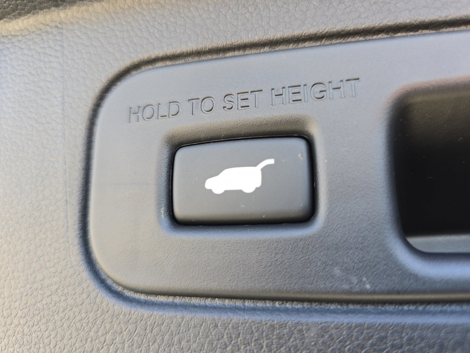 Used 2025 Honda Pilot EX-L image 21