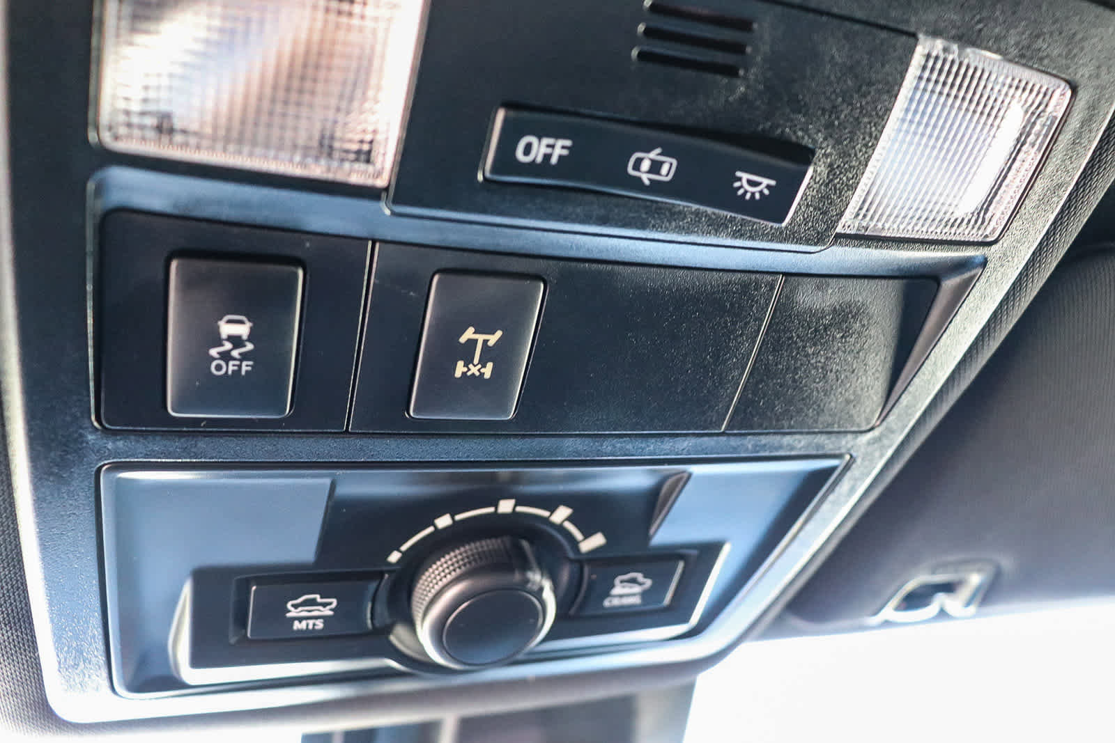 Used 2019 Toyota Tacoma TRD Off-Road w/ Technology Package image 24