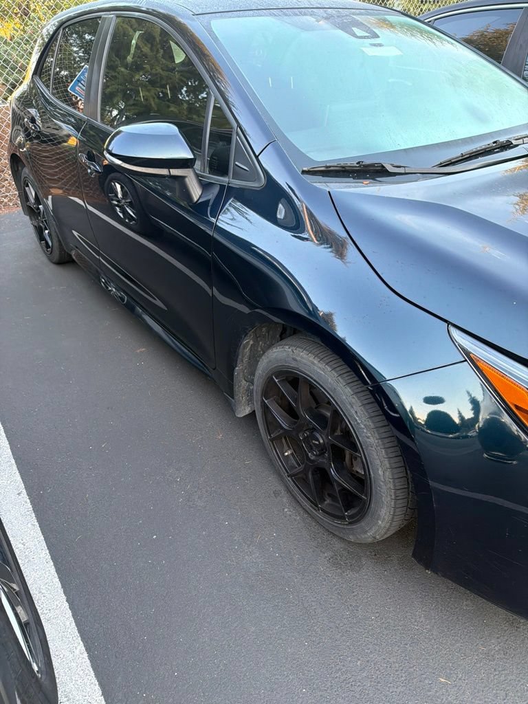 Used 2019 Toyota Corolla SE w/ Carpet Mat Package FWD image 3