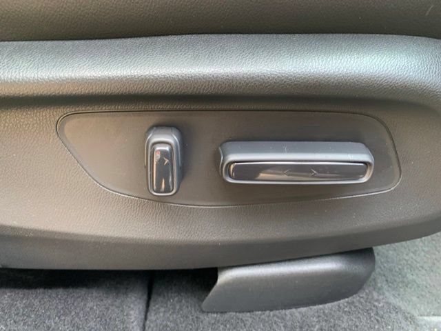Used 2025 Honda CR-V EX-L image 16