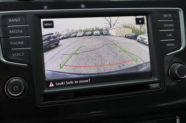 Used 2017 Volkswagen GTI Sport FWD image 18