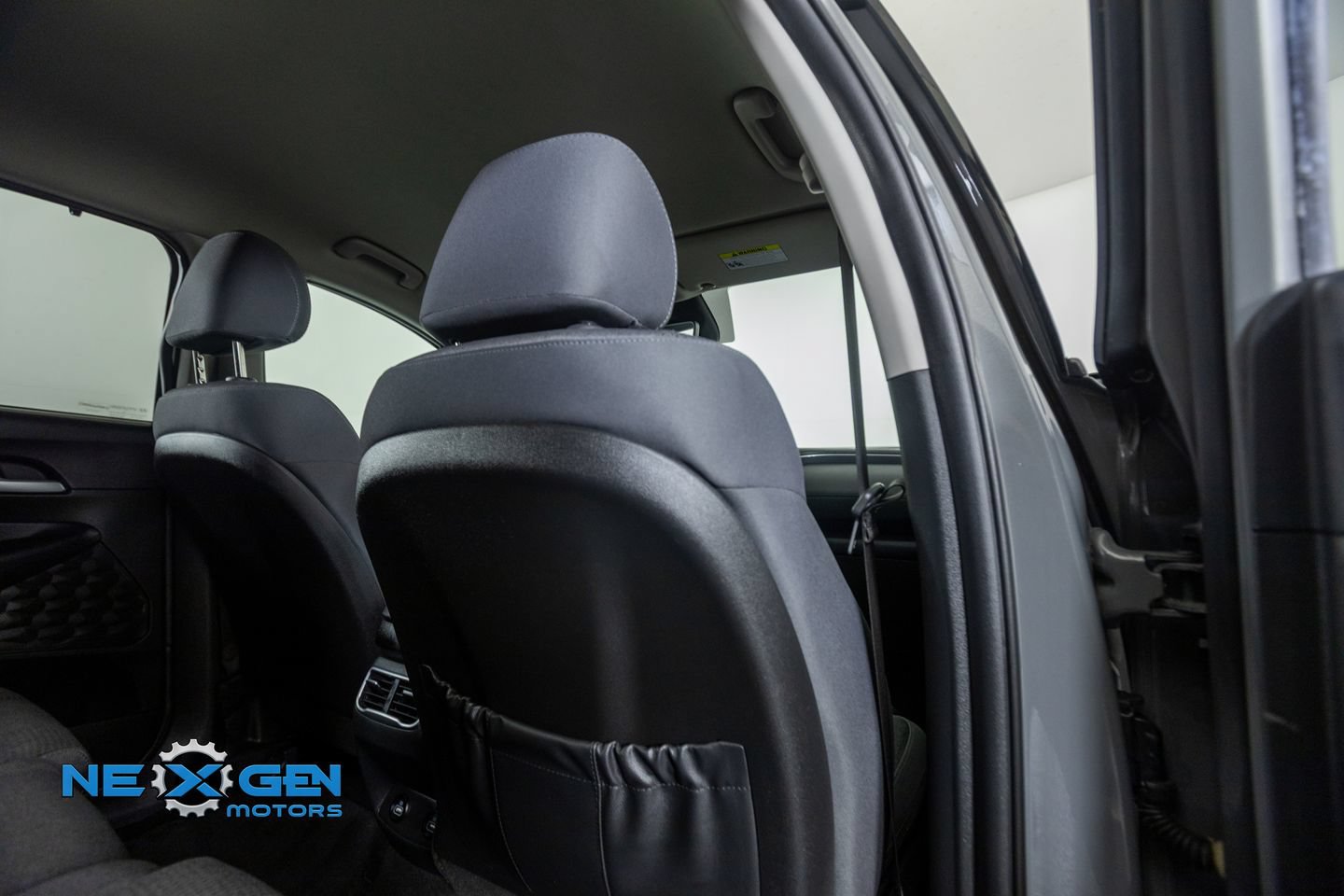 Used 2022 Hyundai Santa Fe SEL w/ Convenience Package FWD image 32