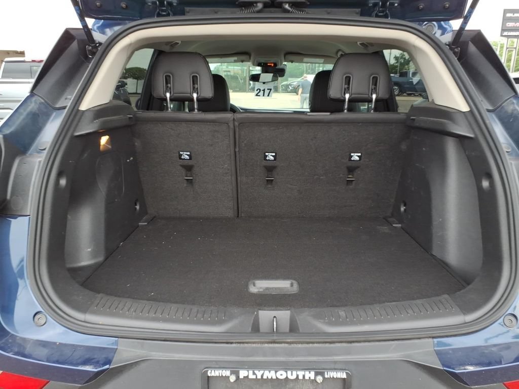 Used 2023 Buick Encore GX Select FWD image 8