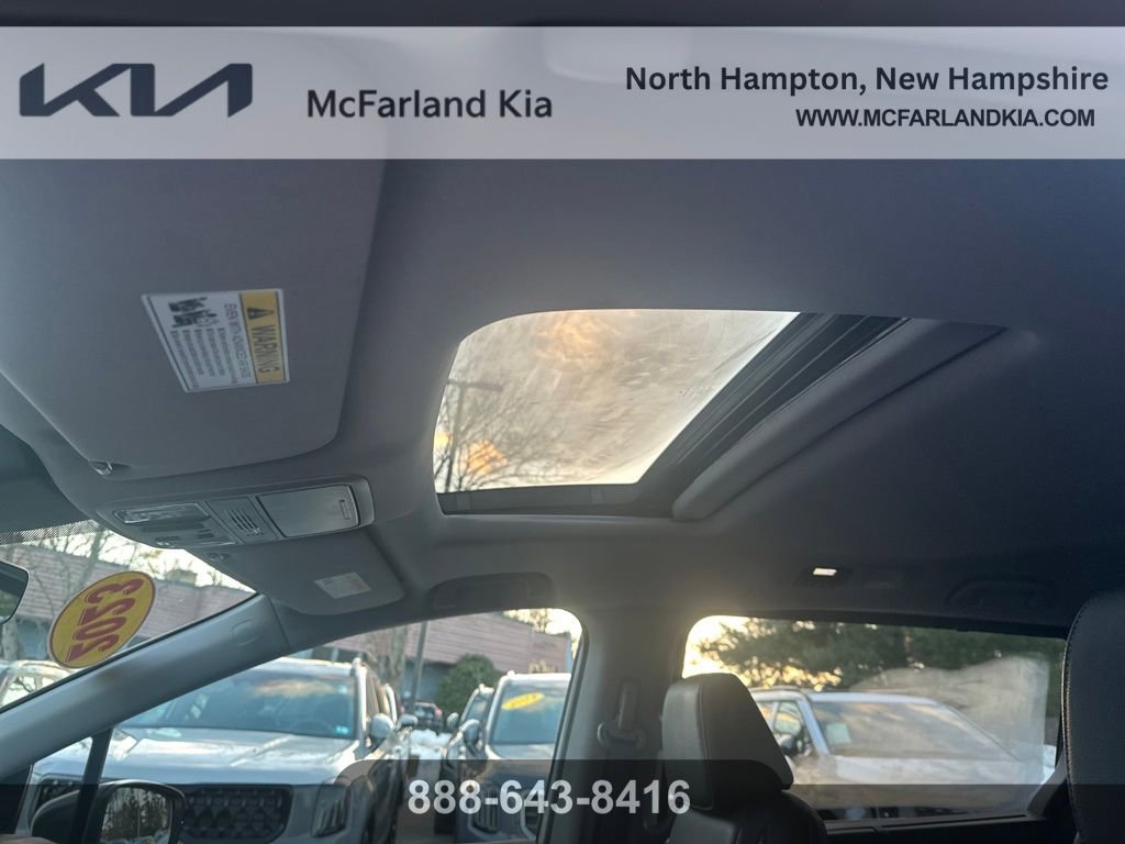 Used 2023 Honda Odyssey EX-L image 18