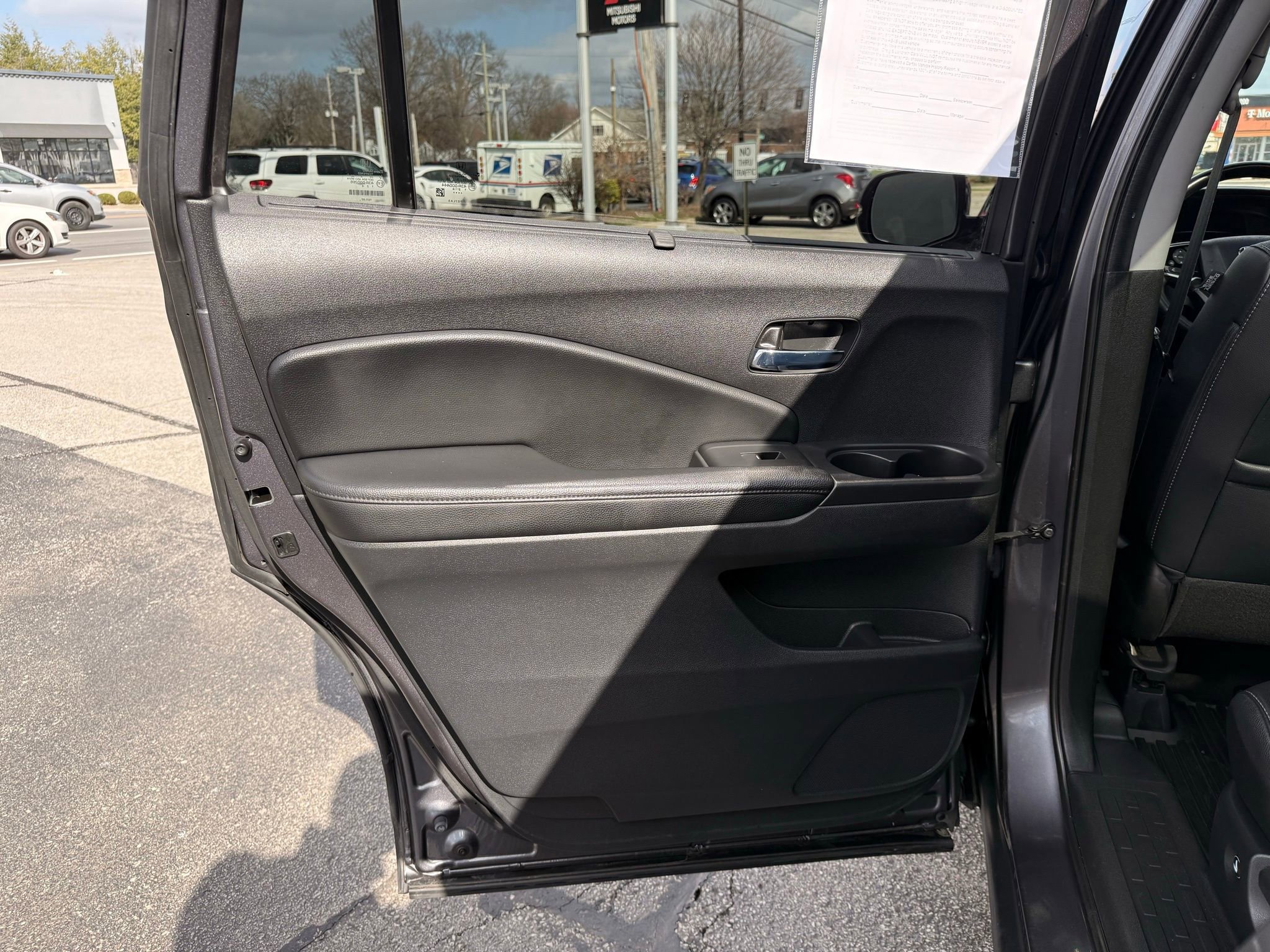 Used 2020 Honda Pilot Elite image 31