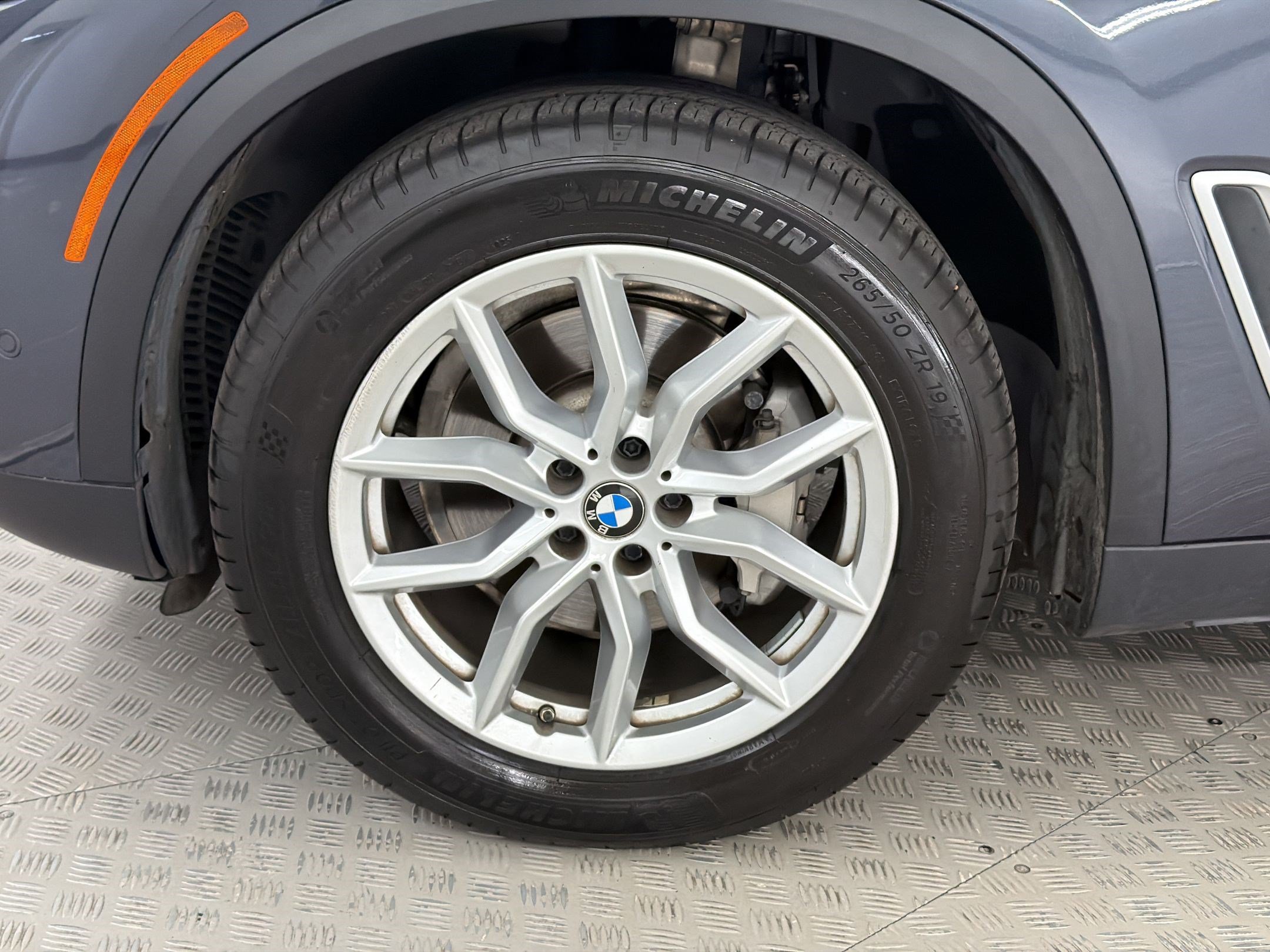 Used 2020 BMW X5 sDrive40i w/ Premium Package RWD image 13