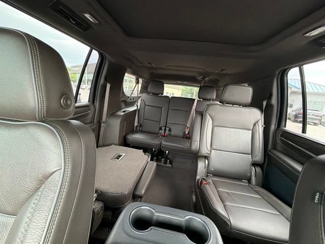 Used 2021 GMC Yukon XL Denali w/ Denali Premium Package RWD image 24