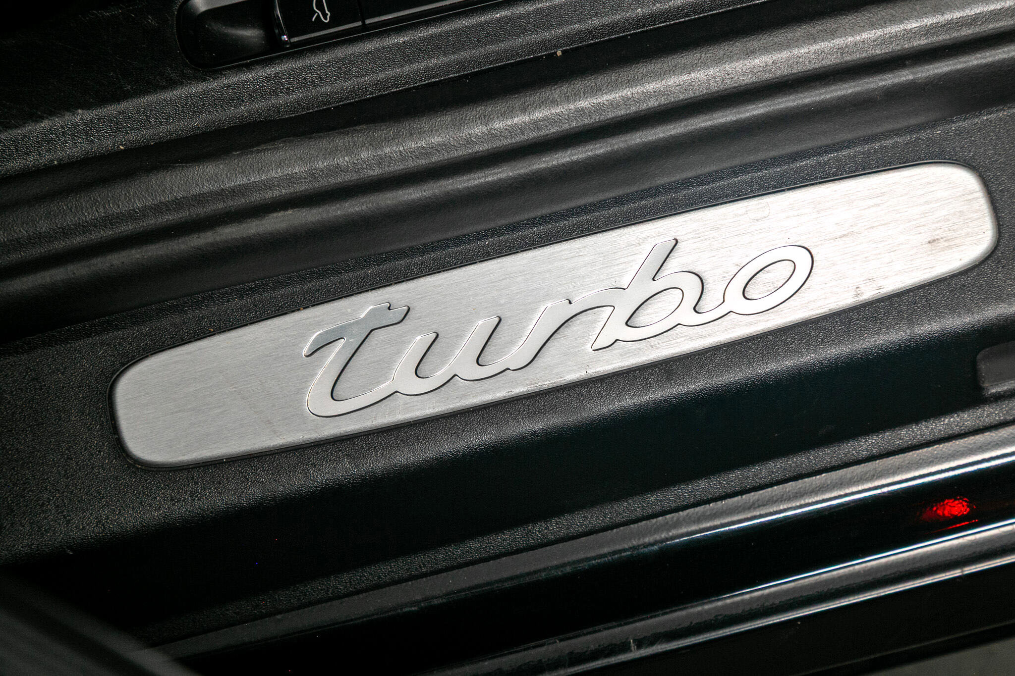 Used 2015 Porsche 911 Turbo image 20