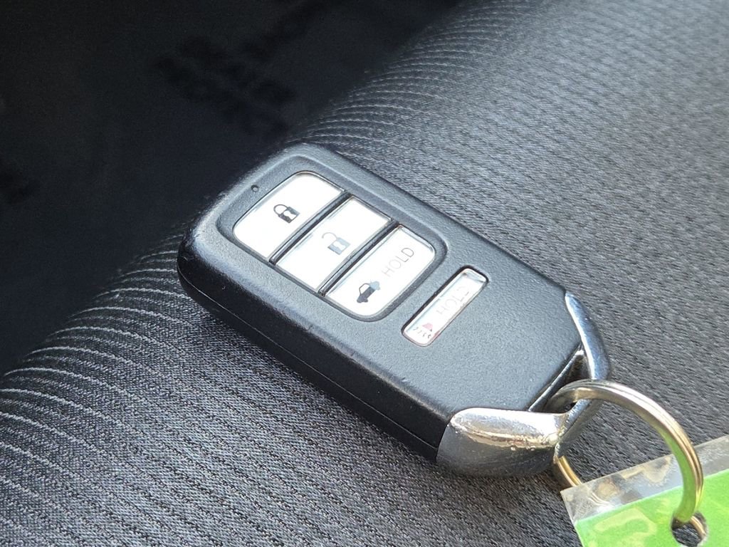 Used 2021 Honda Accord LX image 30