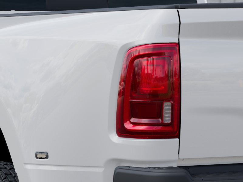 New 2027 RAM 3500 Tradesman AWD/4WD image 9
