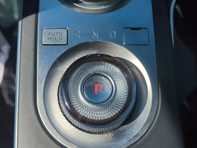 Used 2023 Genesis GV70 2.5T w/ Select Package image 13