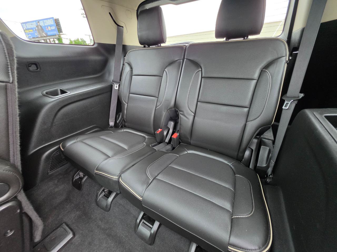 Used 2017 GMC Acadia Denali w/ Technology Package AWD/4WD image 13