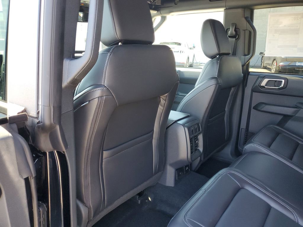 New 2026 Ford Bronco Outer Banks AWD/4WD image 38