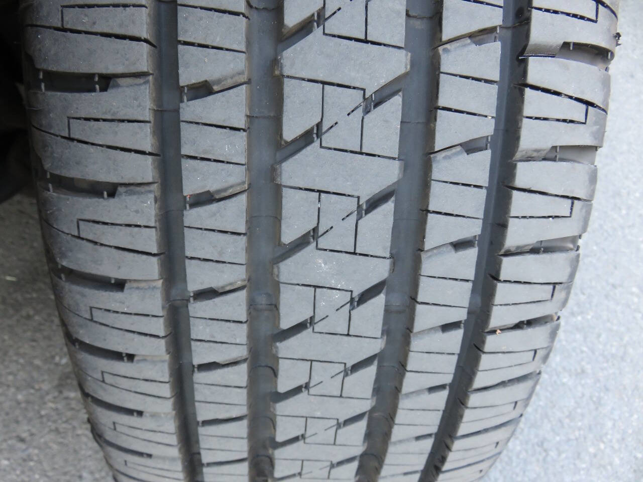 Used 2016 Toyota Sequoia Platinum image 33