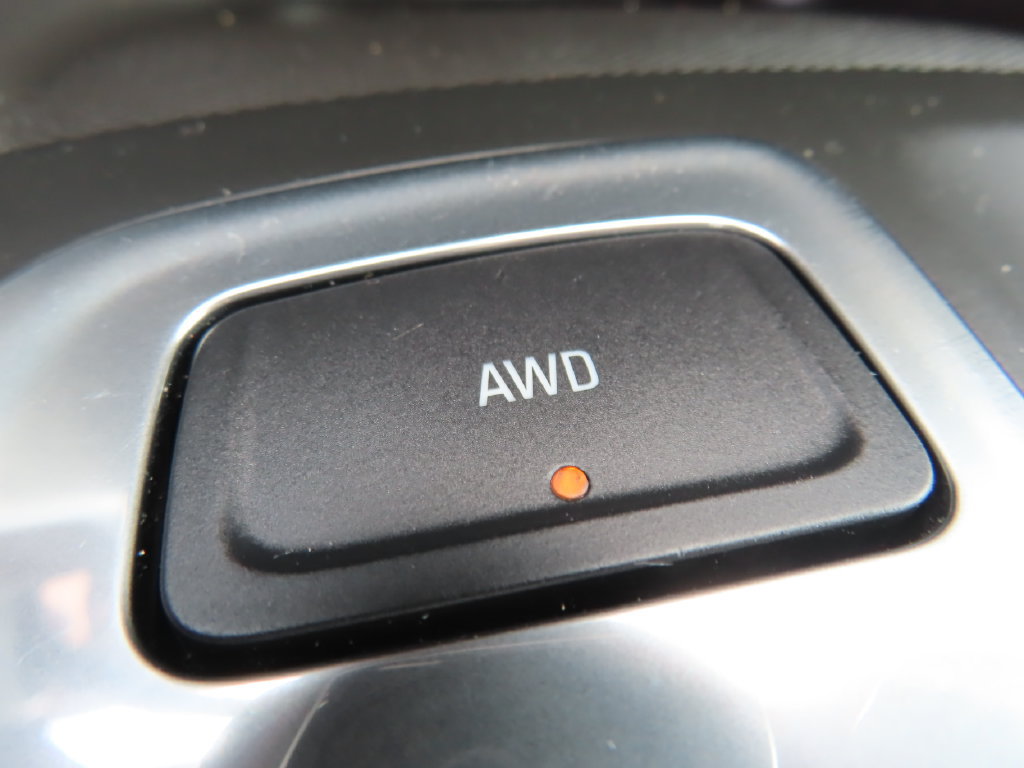 Used 2019 Chevrolet Equinox LT AWD/4WD image 10