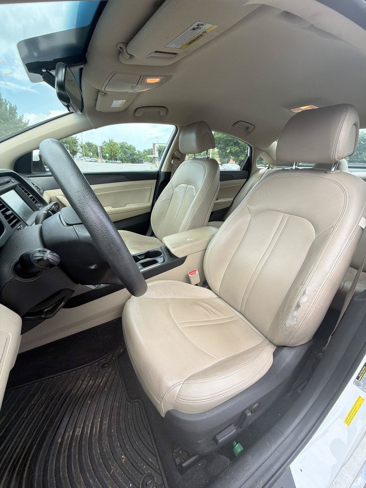 Used 2017 Hyundai Sonata Sport w/ Winter Weather Package FWD image 9