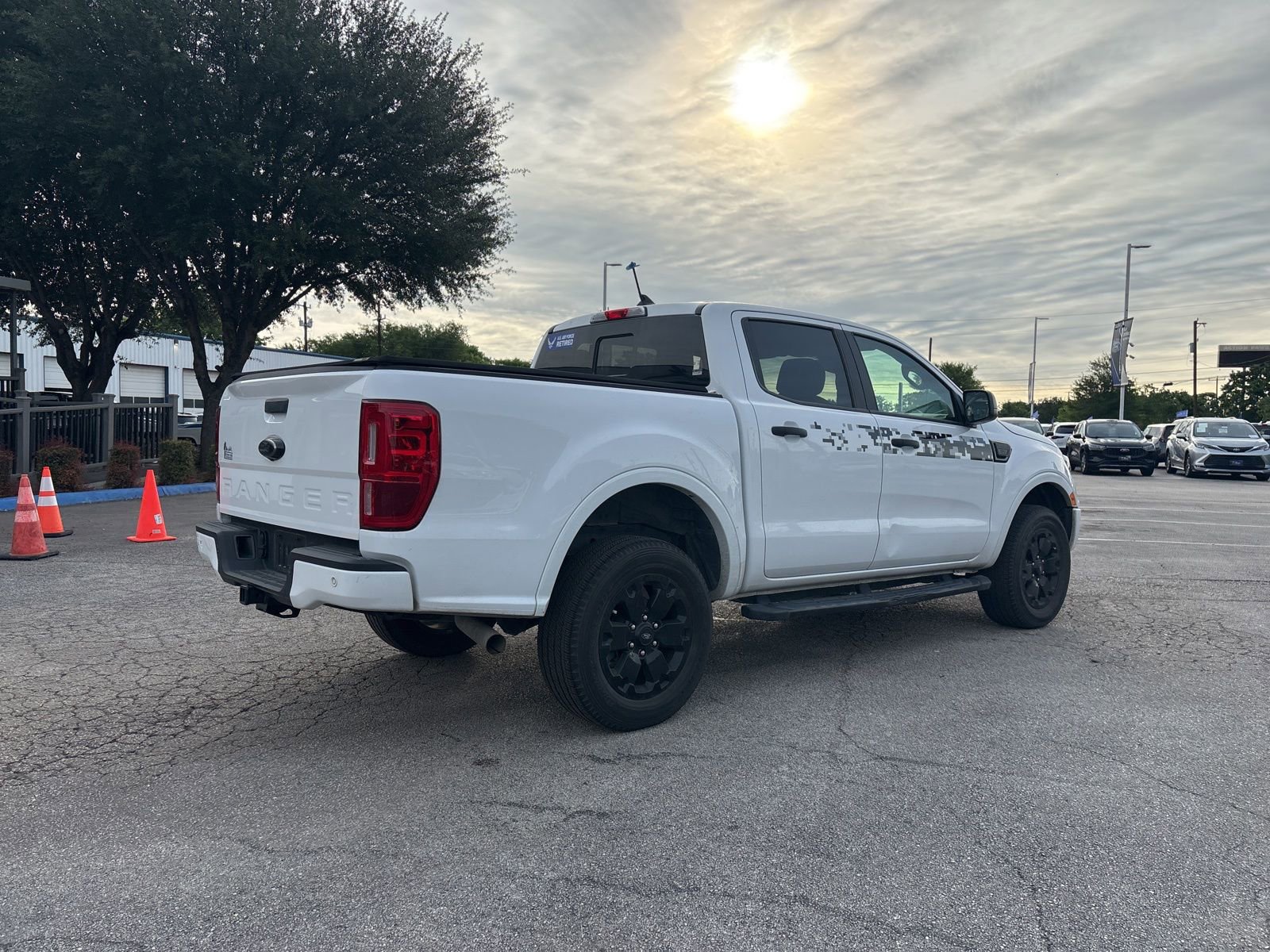 Used 2023 Ford Ranger XLT RWD image 3