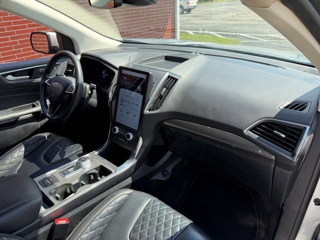 Used 2024 Ford Edge Titanium AWD/4WD image 22