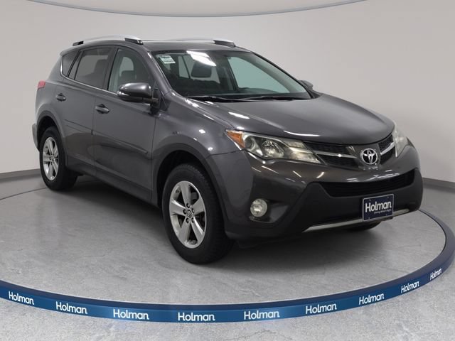 Used 2015 Toyota RAV4 XLE AWD/4WD image 4