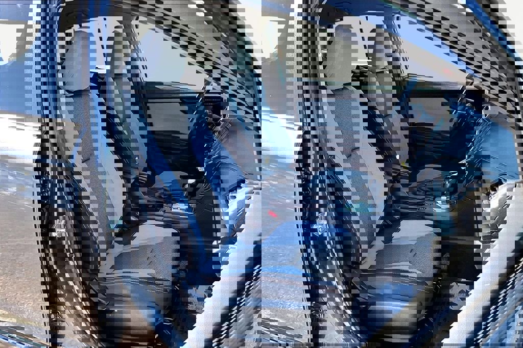 Used 2023 Subaru Crosstrek 2.0i Premium image 7