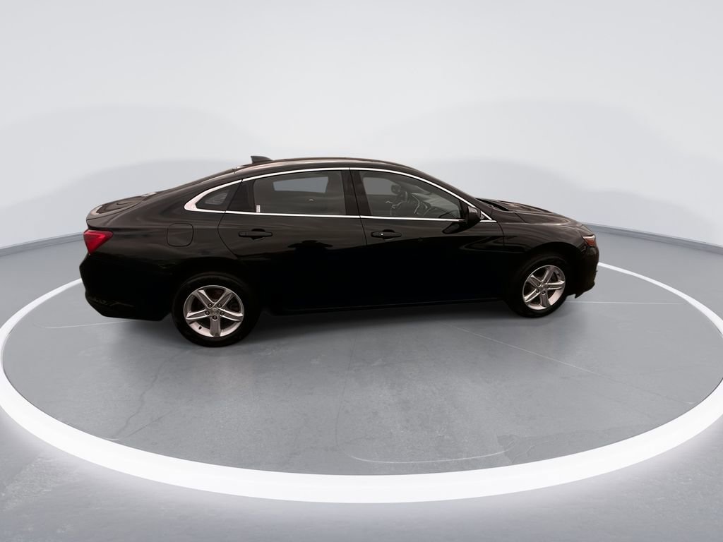 Used 2021 Chevrolet Malibu LS w/ Driver Confidence Package II image 9