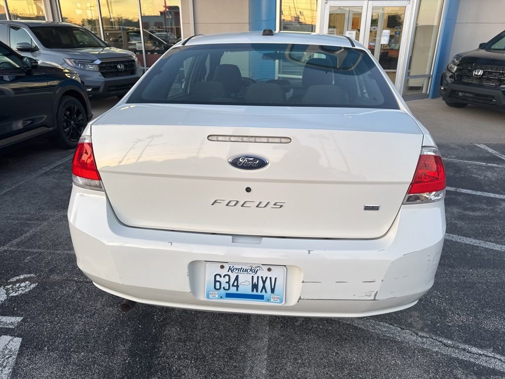 Used 2009 Ford Focus SE FWD image 6